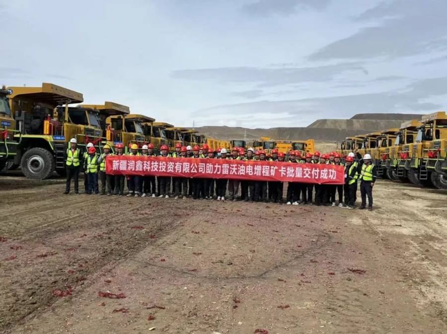 節能新標桿，技術高集成！雷沃重工新能源礦卡交付新疆大型煤礦！